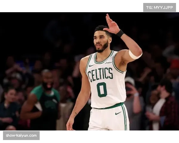 凯尔特人进攻效率位列联盟第三 塔图姆布朗双核驱动火力稳定输出 凯尔特人进攻效率位列联盟第三 塔图姆布朗双核驱动火力稳定输出